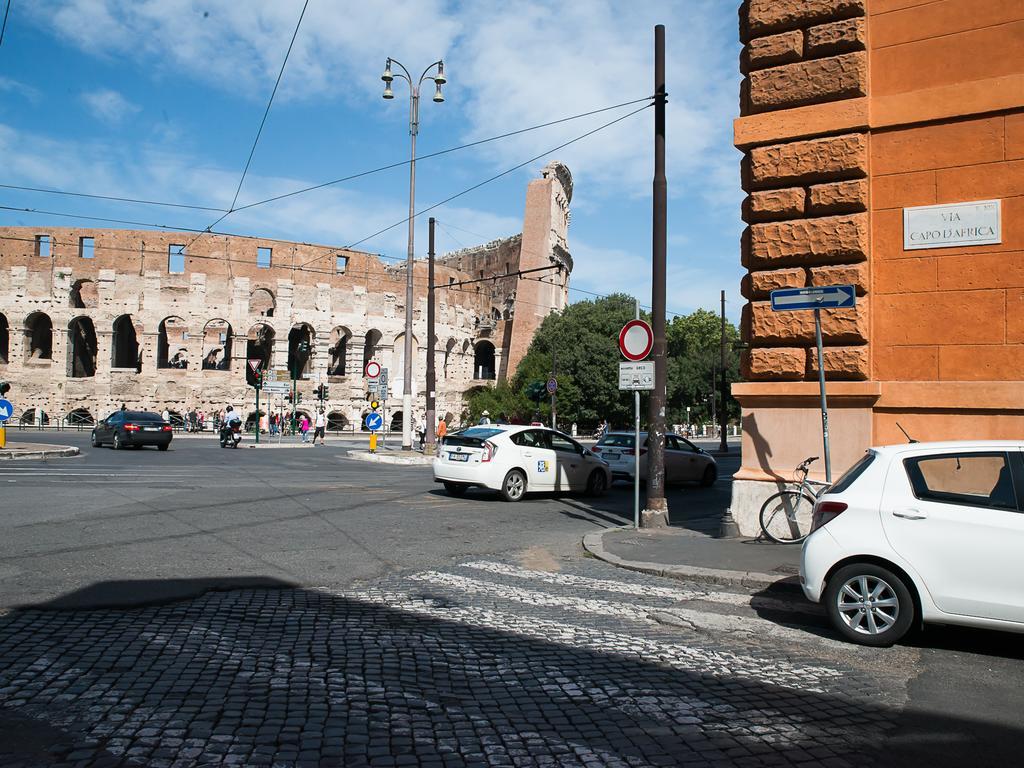 Domus Claudi Colosseum Rome Exterior photo